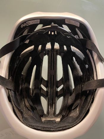 Gebrauchtes Giro Helmet 2021 bike — Bild 3 von 4