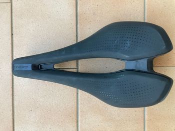 Giant Fleet Saddle SL 2026 Saddles & Seatposts usato