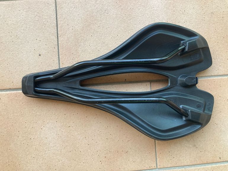 Brugt Giant Fleet Saddle SL 2026 bike — billede 2 af 5