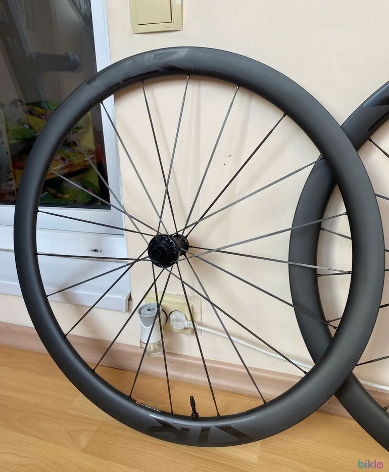 Brugt Giant SLR 0 40 Disc 2025 bike — billede 4 af 11