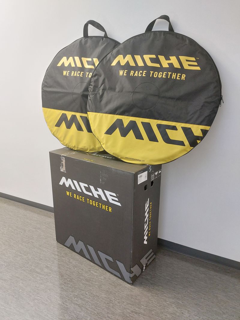 Używany Miche Kleos 50 Carbon Disc Road Wheelset 2026 Wheels