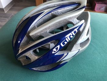 Giro Atmos Helmet bike usato — immagine 2 di 5