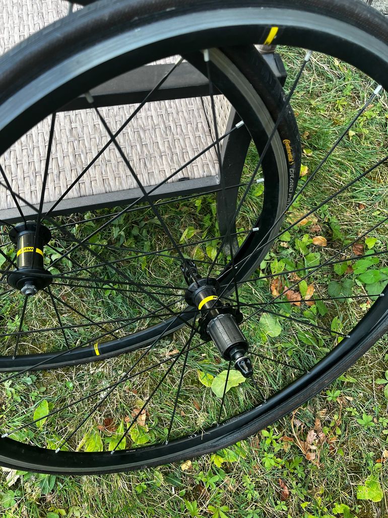 Brugt Mavic Aksium Race bike — billede 3 af 3