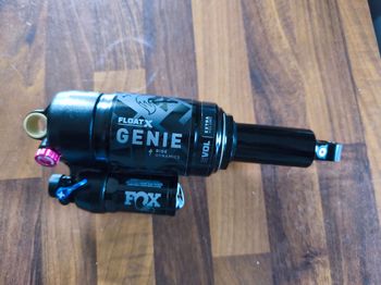 Fox FLOAT X GENIE 2026 bike usato — immagine 2 di 2