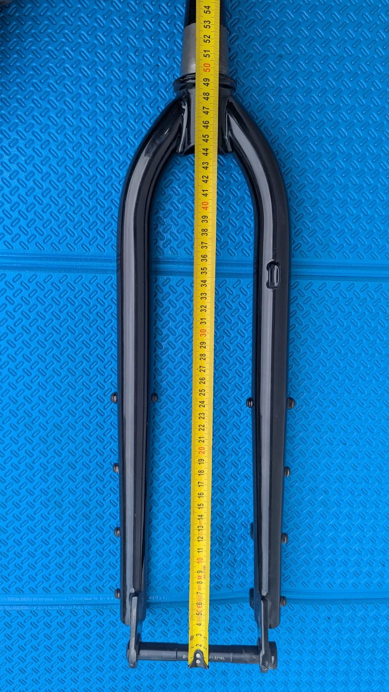 Used Sour Party Fork 2.0 Boost 2026 bike — image 2 of 4