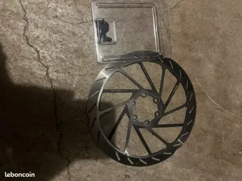 Used Sram Code RSC bike — image 5 of 8