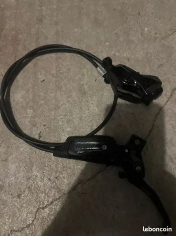 Used Sram Code RSC bike — image 3 of 8