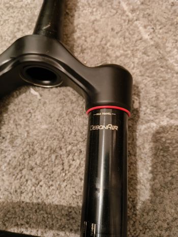 RockShox Domain Fork 2025 bike usato — immagine 7 di 8