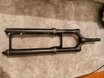 Używany RockShox Domain Fork 2025 bike — zdjęcie 2 z 8