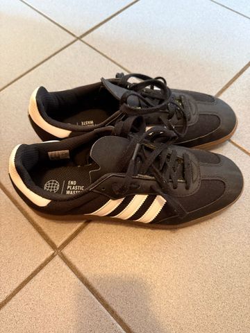 Used Adidas Velosamba Cycling Shoes