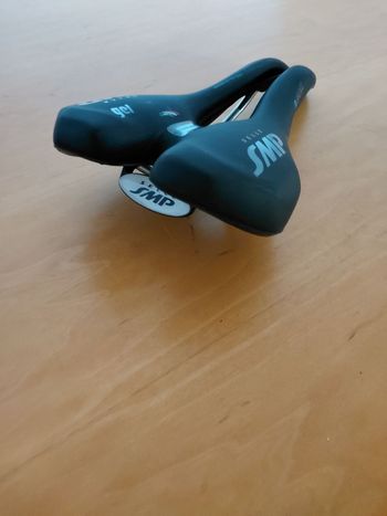 Used Selle Italia SMP Gel 2025 Saddles & Seatposts