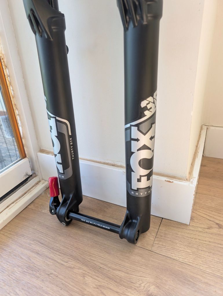 Fox Float 36 Rythm 2026 bike usato — immagine 2 di 9