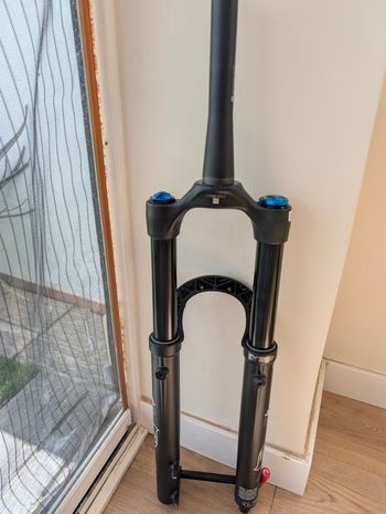 Fox Float 36 Rythm 2026 bike usato — immagine 6 di 9