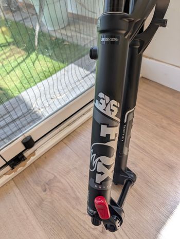 Fox Float 36 Rythm 2026 bike usato — immagine 4 di 9