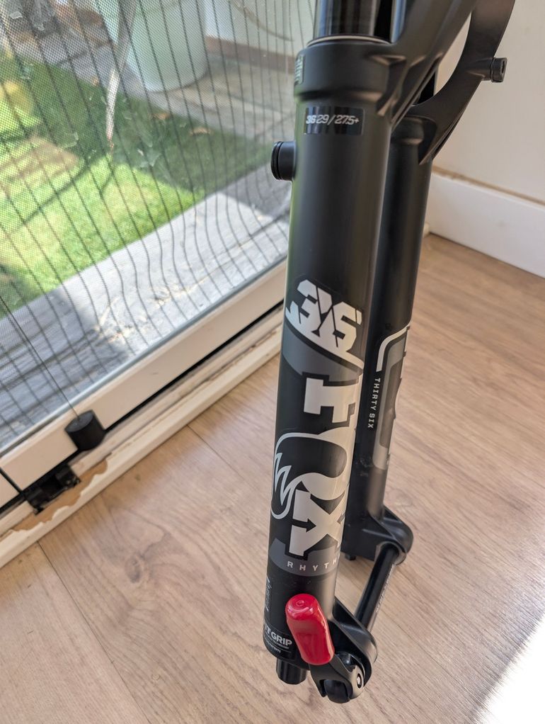 Fox Float 36 Rythm 2026 bike usato — immagine 4 di 9