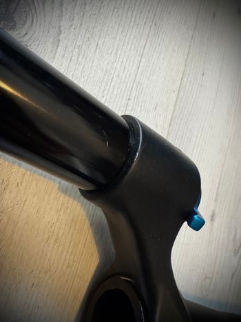 Używany Fox 36 Performance FLOAT GRIP Fork 2026 bike — zdjęcie 10 z 12