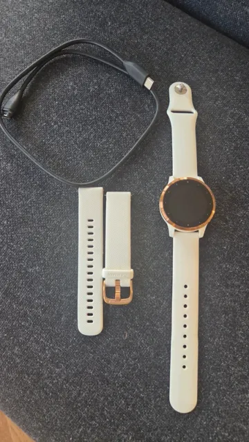 Używany Garmin Vivoactive 4S Electronics