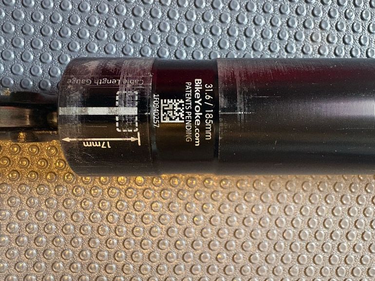 Używany Bikeyoke Divine Dropper Post bike — zdjęcie 4 z 5