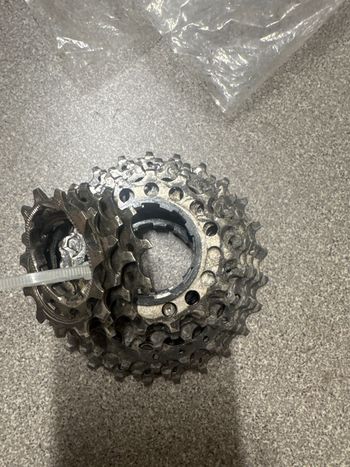 Used Shimano 11v Cassette Drivetrain & Pedals