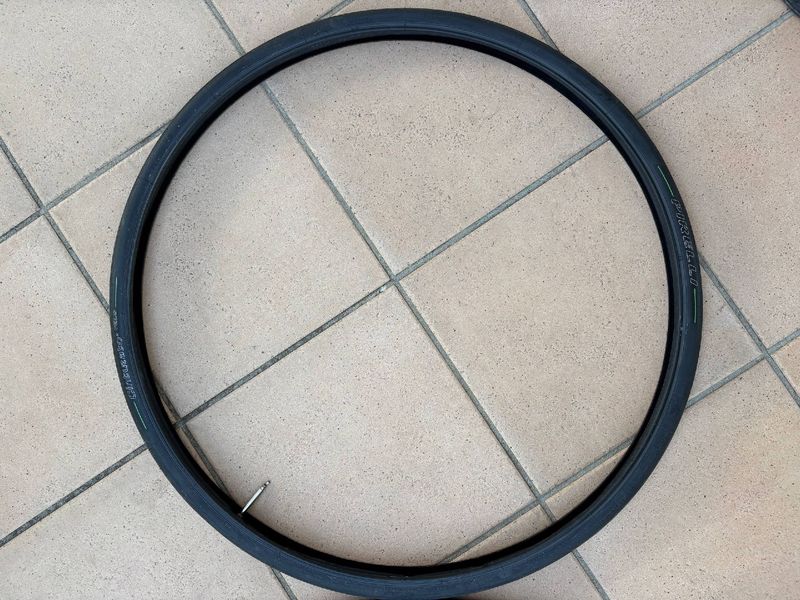 Used Pirelli Cinturato Velo Tyres & Tubes