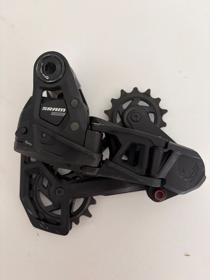 Used Sram S-Series 1000 AXS 12V Drivetrain & Pedals