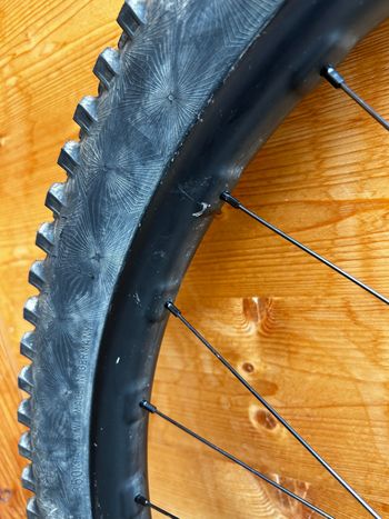 Použité Reserve HD30 MX 2024 bike — obrázek 19 z 22