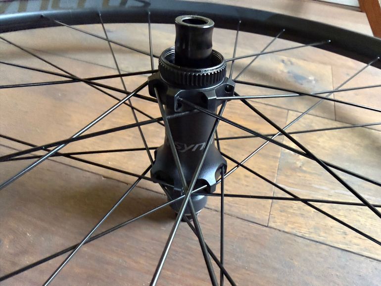 Brugt Syncros Silverton 2.0 Wheelset 30mm 2025 bike — billede 6 af 13