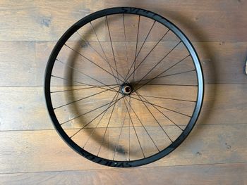 Brugt Syncros Silverton 2.0 Wheelset 30mm 2025 bike — billede 5 af 13