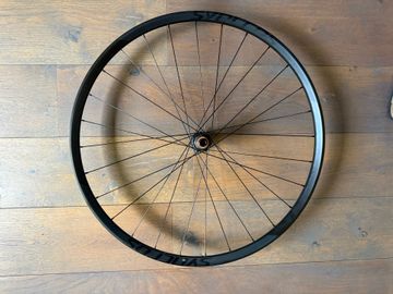 Tweedehands Syncros Silverton 2.0 Wheelset 30mm 2025 bike — afbeelding 5 van 13