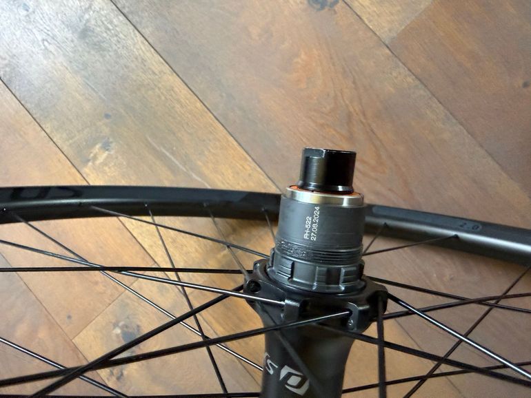 Brugt Syncros Silverton 2.0 Wheelset 30mm 2025 bike — billede 4 af 13