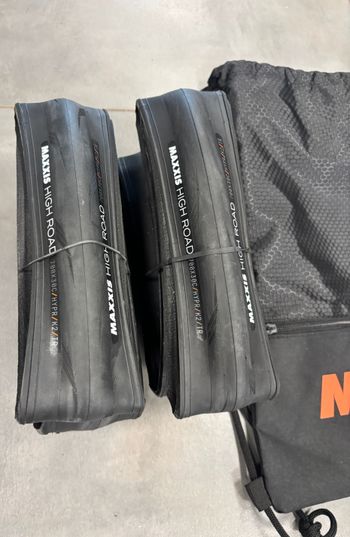 Używany Maxxis High Road TR 2026 bike — zdjęcie 2 z 3