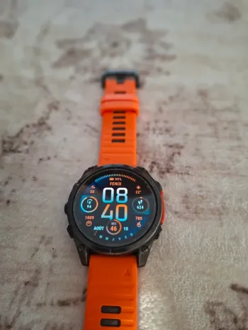 Used Garmin Fenix 8 AMOLED bike — image 3 of 6