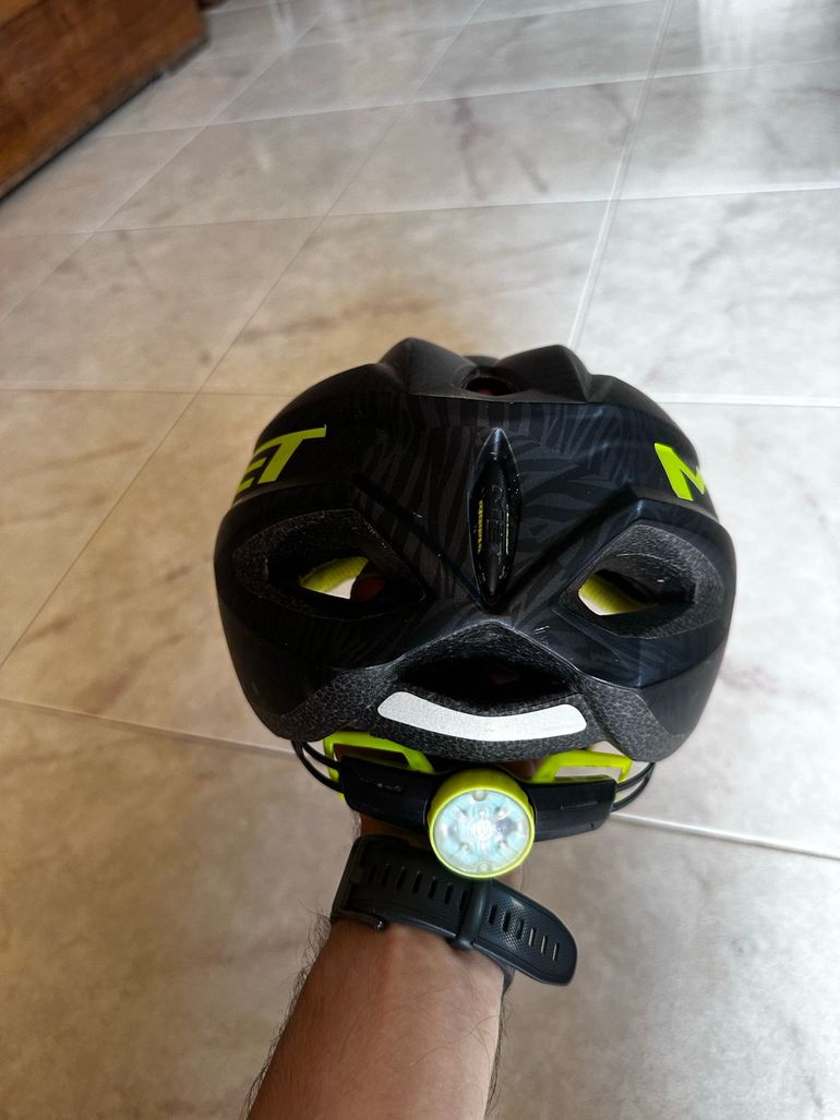 Used MET M82 Crackerjack Helmet bike — image 12 of 14