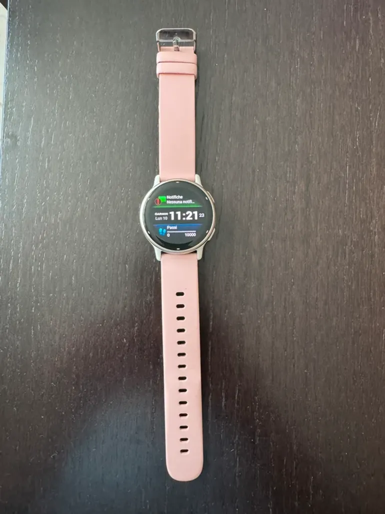 Used Garmin VivoActive 5 bike — image 3 of 9