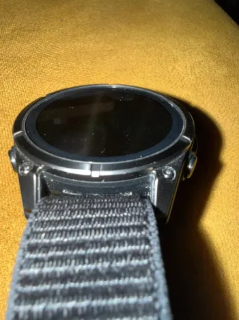 Used Garmin Fenix 8 Amoled bike — image 8 of 12