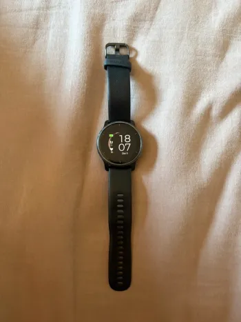 Used Garmin Venu 2 bike — image 2 of 3