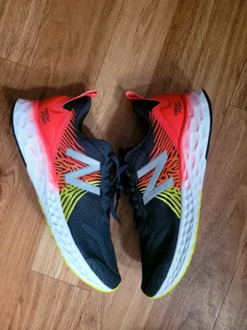 Used New Balance Running Shoes bike — image 3 of 8
