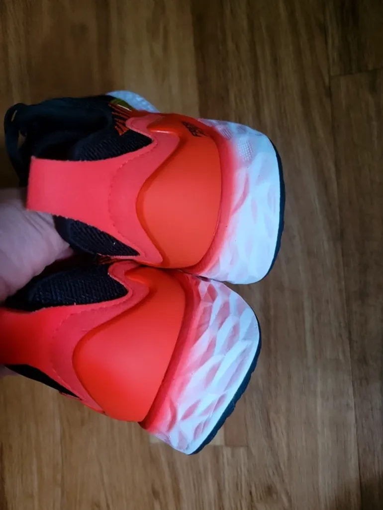 Used New Balance Running Shoes bike — image 5 of 8