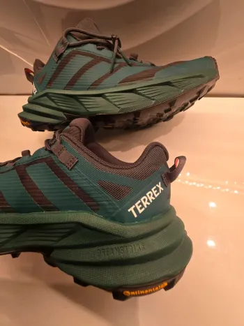 Used Adidas Terrex Freehiker GTX bike — image 6 of 11