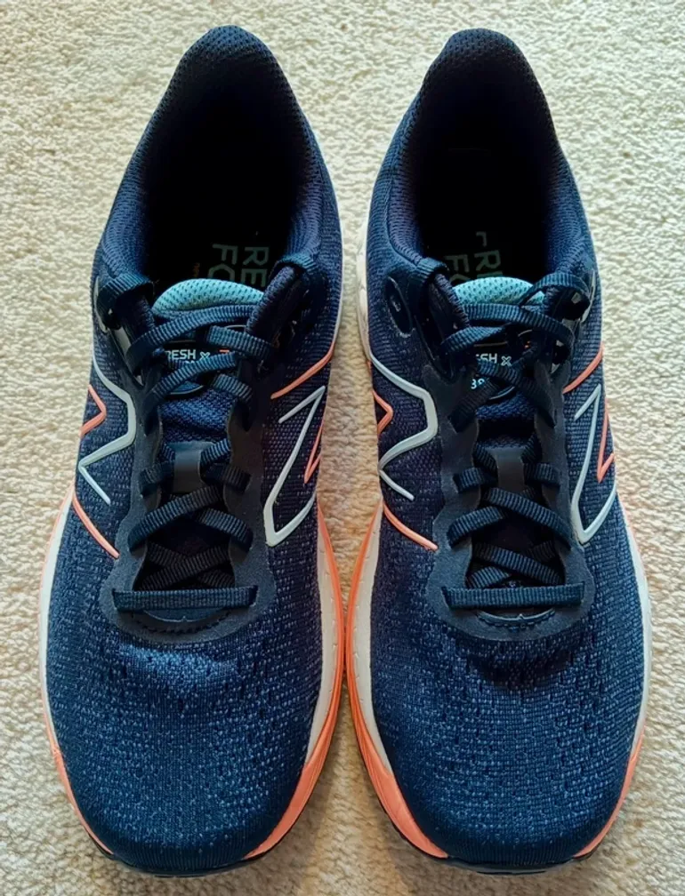 Used New Balance Fresh Foam X 880v12 bike — image 4 of 11