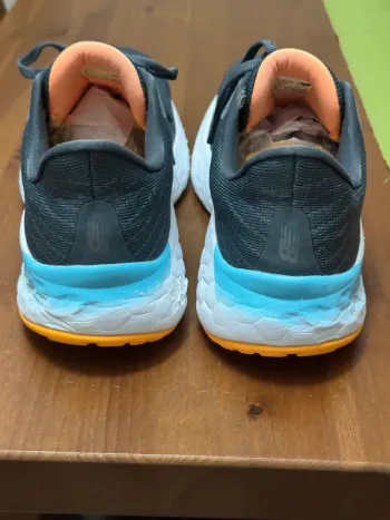 Used New Balance Sneakers bike — image 4 of 7
