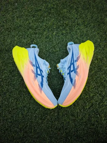 Used Asics Superblast 2 Paris Running Shoes