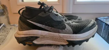 Used Nike Zegama Running Shoes