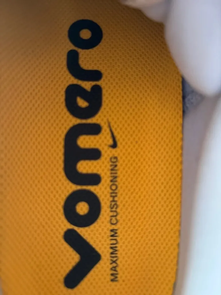 Used Nike Vomero 18 bike — image 8 of 8