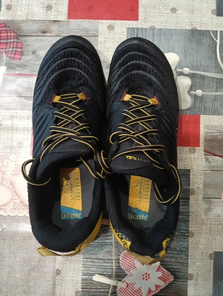 Used La Sportiva Akasha bike — image 2 of 9