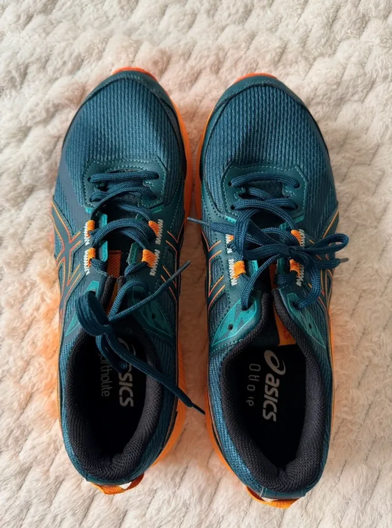Used Asics Herren Sportschuhe 42.5 bike — image 4 of 6