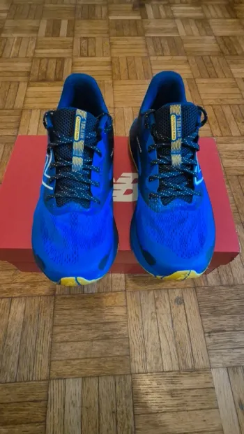 Used New Balance DynaSoft Nitrel V5 bike — image 3 of 8