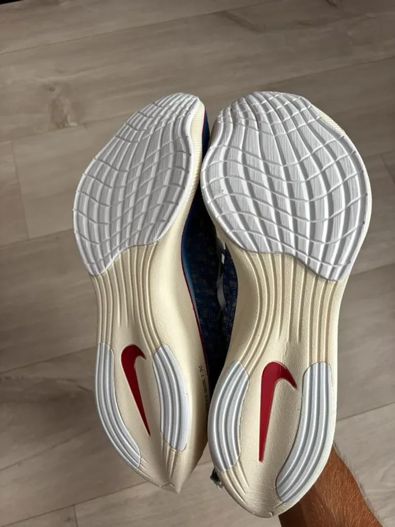 Used Elite Vaporfly Next% 1 bike — image 4 of 5