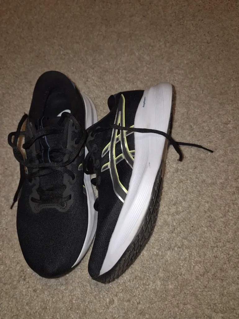 Used Asics Gel Excite 11 bike — image 2 of 6