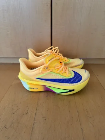 Used Nike Zoom Fly 6 Running Shoes